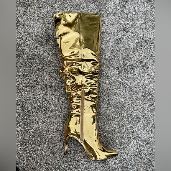 I.N.C. International Concepts Single Boot! - Picture 2 of 3